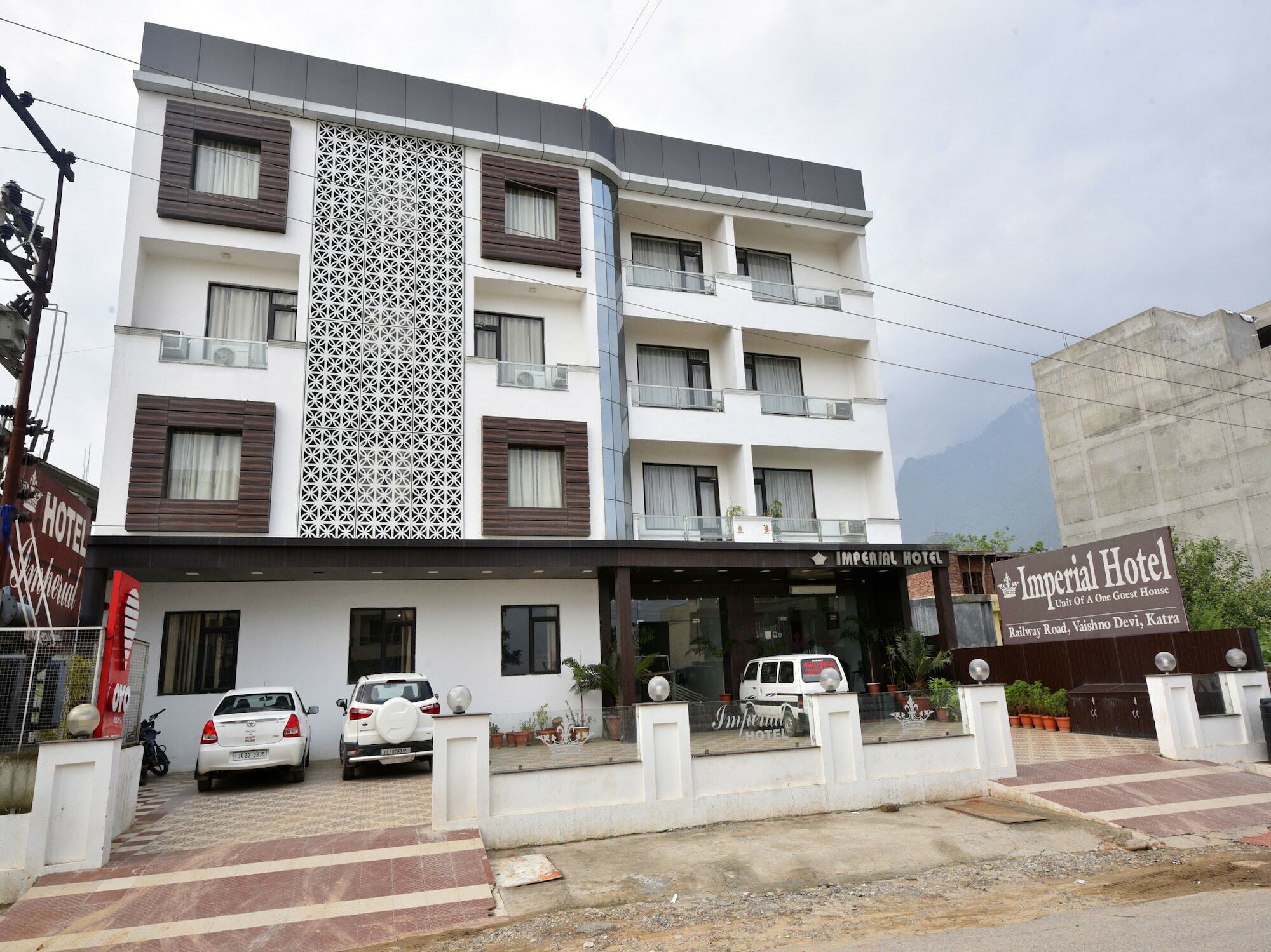 Capital O 4747 Imperial Hotel Katra Katra  Exterior foto